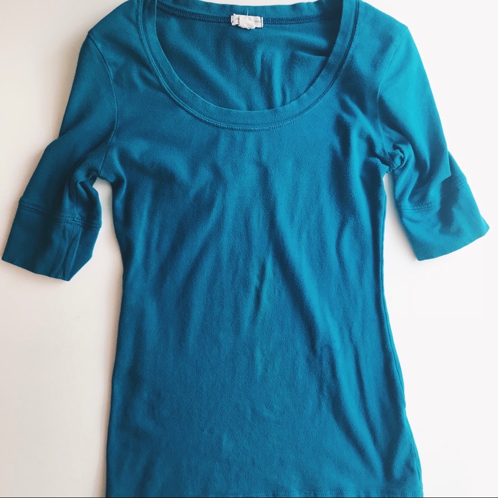 Turquoise fitted 3/4 sleeve